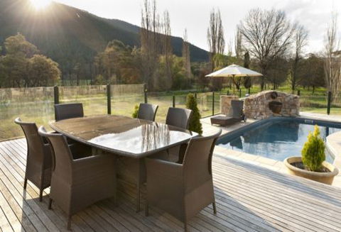 Alpine Valley Getaways - Goulburn Accommodation 0