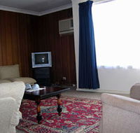 Black Opal Holiday Units - Goulburn Accommodation
