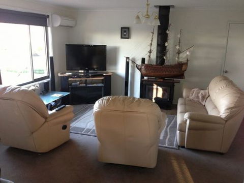 Eaglehawk Neck Beach House - Goulburn Accommodation 5