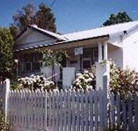 Crabapple Cottage - Goulburn Accommodation