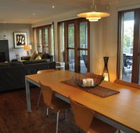 The Deck Killcare - Goulburn Accommodation
