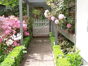 Annie Roe's Luxury Bed & Breakfast - Goulburn Accommodation 0