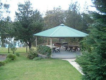 Madison's Mountain Retreat - Goulburn Accommodation 8