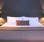 Lilies Luxury Retreats - Goulburn Accommodation