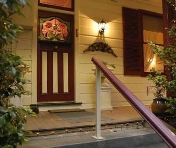 Chalet Blue Mountains - Goulburn Accommodation 0