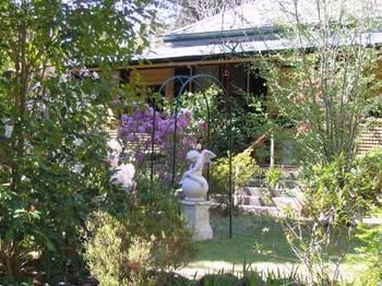 Chalet Blue Mountains - Goulburn Accommodation 3