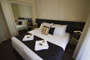 H Boutique Hotel - Goulburn Accommodation 44