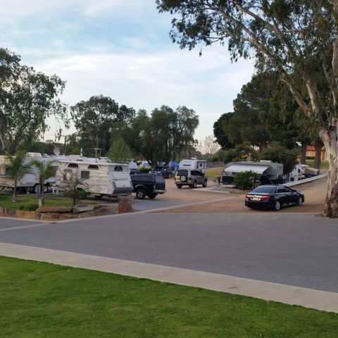 Avoca Dell Caravan Park - Goulburn Accommodation 7