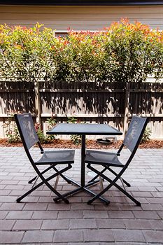 Everton Apartments - Goulburn Accommodation 18