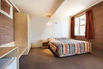 Colyton Hotel - Goulburn Accommodation 22