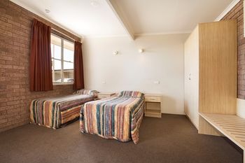 Colyton Hotel - Goulburn Accommodation 23