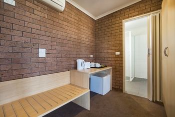 Colyton Hotel - Goulburn Accommodation 26