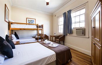 Pymble Hotel - Goulburn Accommodation 2
