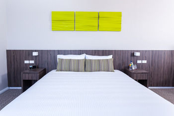 Ibis Styles The Entrance - Goulburn Accommodation 8