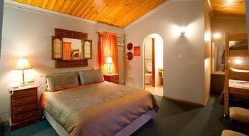 Riverwood Downs Mountain Valley Resort - Goulburn Accommodation 12