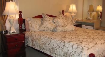 Riverwood Downs Mountain Valley Resort - Goulburn Accommodation 13