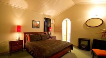 Riverwood Downs Mountain Valley Resort - Goulburn Accommodation 16