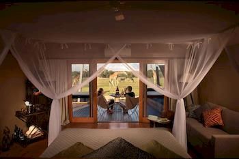 Zoofari Lodge, Taronga Western Plains Zoo - Goulburn Accommodation 0