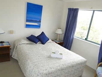 Bayviews & Harbourview Holiday Apartments - Goulburn Accommodation 23