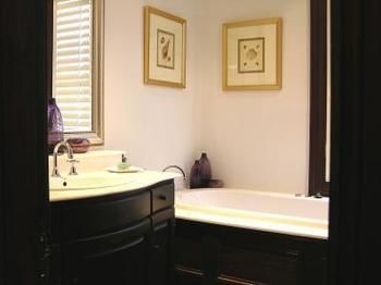 Bishop's Court Estate, Boutique Hotel - Goulburn Accommodation 0