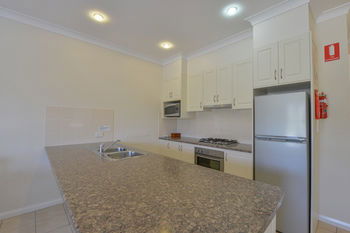 Cadman Motor Inn & Apartments - Goulburn Accommodation 18