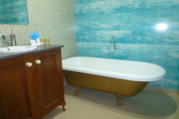 The Retreat At Froog-Moore Park - Goulburn Accommodation 4