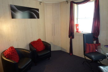The Retreat At Froog-Moore Park - Goulburn Accommodation 10