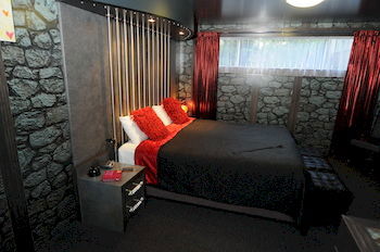 The Retreat At Froog-Moore Park - Goulburn Accommodation 53