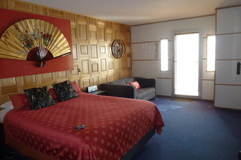 The Retreat At Froog-Moore Park - Goulburn Accommodation 56