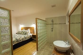 Coverdales B & B At Eumundi - Goulburn Accommodation 2