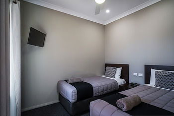 Akuna Motor Inn And Apartments - Goulburn Accommodation 5