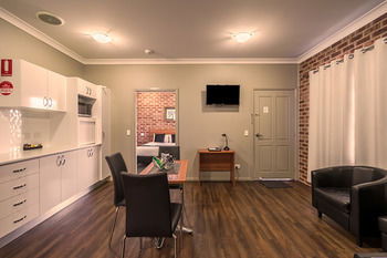 Akuna Motor Inn And Apartments - Goulburn Accommodation 18