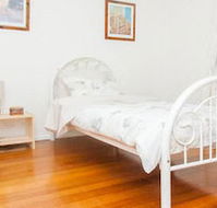 Eltham Retreat - Goulburn Accommodation