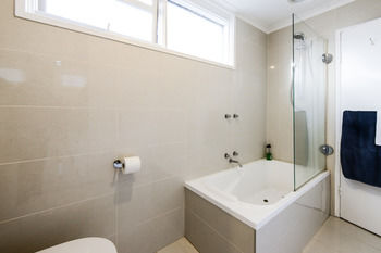 UrbanMinder @ Westbury - Goulburn Accommodation 0