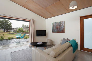 Studio 367 - Goulburn Accommodation 6