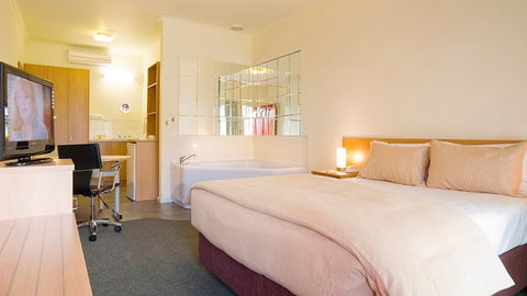 BEST WESTERN Airport Motel And Convention Centre - Goulburn Accommodation 1