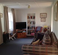 Cascade Cottage - Goulburn Accommodation