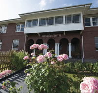 Kermandie Waterfront Hotel - Goulburn Accommodation