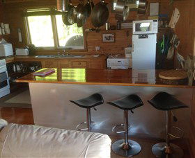 Palana Beach House - Goulburn Accommodation 3