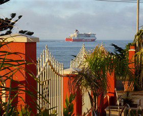 Alice Beside The Sea - Goulburn Accommodation 1