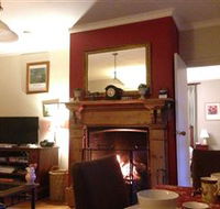 Crabtree House - Goulburn Accommodation