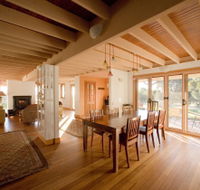 Mountain Seas Arts and Wilderness Retreat - Goulburn Accommodation