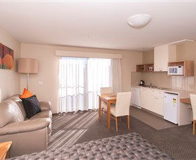 Old Woolstore Apartment Hotel - The - Goulburn Accommodation 2