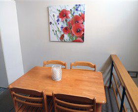 Ashwood Apartments - Lindisfarne - Goulburn Accommodation 4
