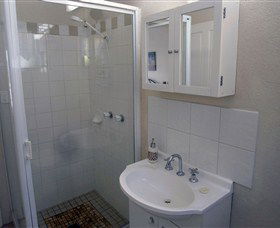 Ashwood Apartments - Lindisfarne - Goulburn Accommodation 5