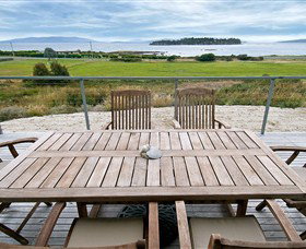 Sunset Bay Escape - Goulburn Accommodation 2