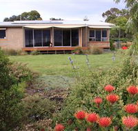 Beach and Boat Accommodation - Goulburn Accommodation