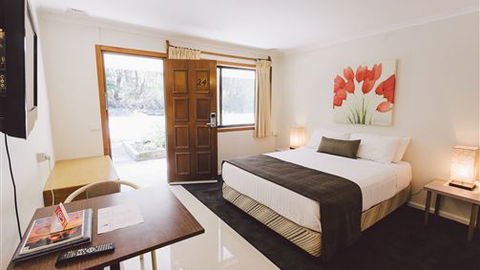 Prom Country Lodge - Goulburn Accommodation 2