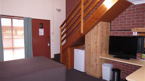 AAT 28 Goldsmith Hotel - Goulburn Accommodation 7