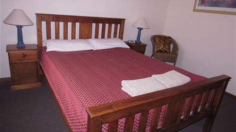 AAT 28 Goldsmith Hotel - Goulburn Accommodation 6